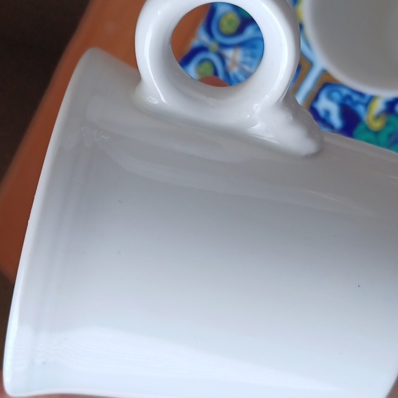 Fiesta Ware White Mugs Homer Laughlin Set of Two Signed Marked Bottoms - Picture 10 of 10